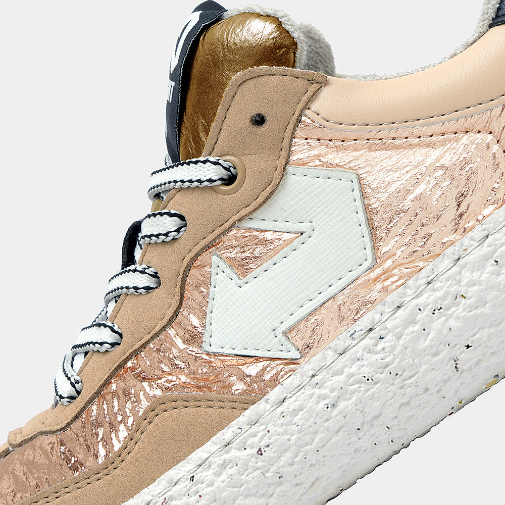 URIDURI WINTER ROSE ID.EIGHT